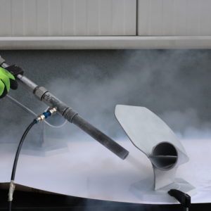 Dry ice cleaning